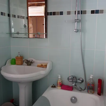 Les Granges De Fernande Avec Piscine بيت للعطل Coly